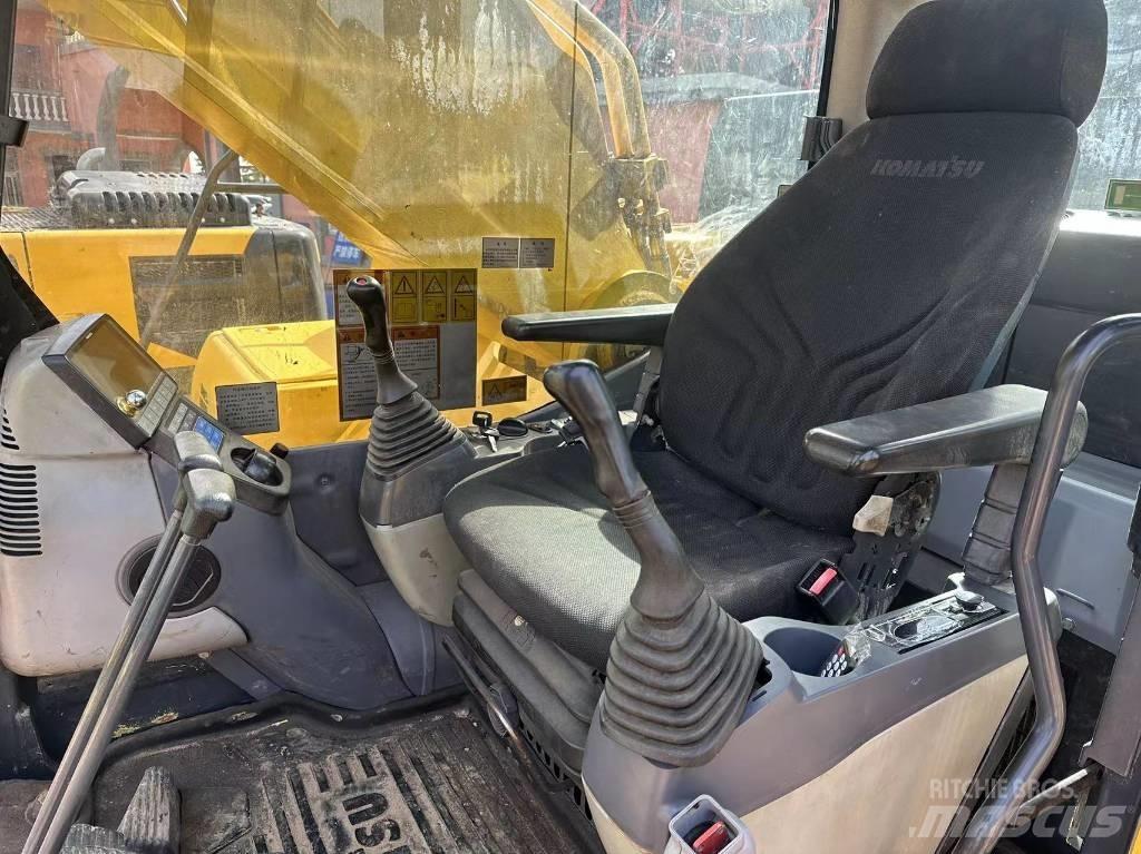 Komatsu PC 400-8 R حفارات زحافة