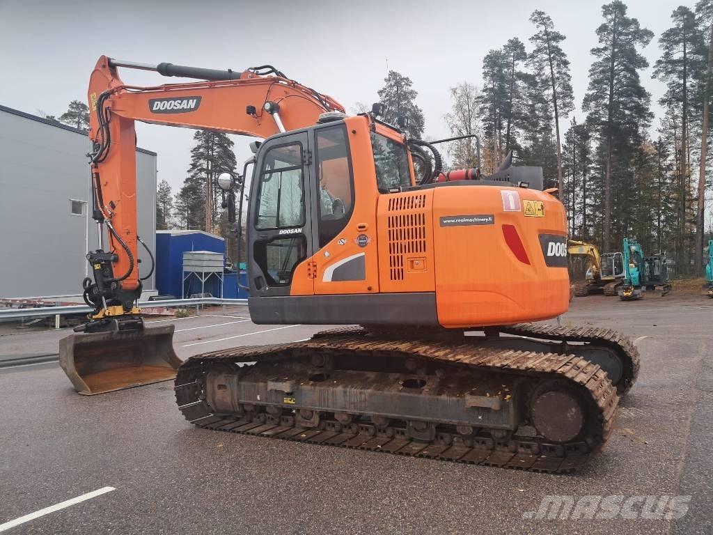 Doosan DX 235 LCR-5 حفارات زحافة
