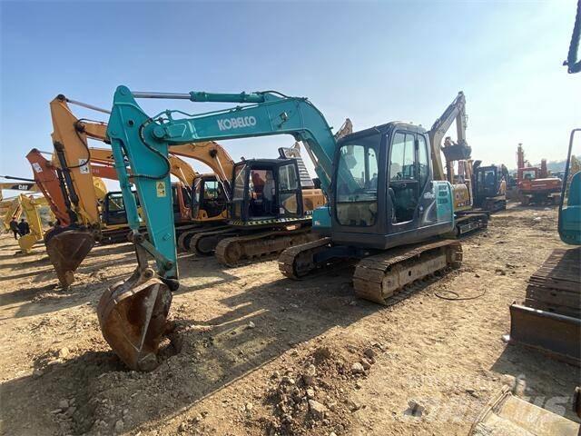 Kobelco SK75 حفارات صغيرة أقل من 7 طن (حفارات صغيرة)