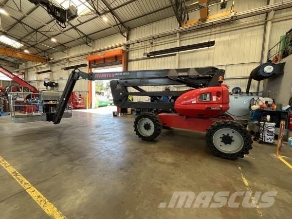 Manitou 200ATJ رافعات سلة مفصلية