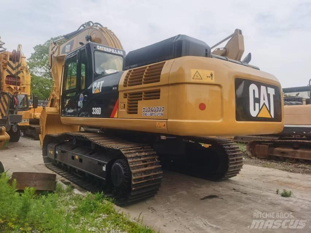 CAT 336 D حفارات زحافة