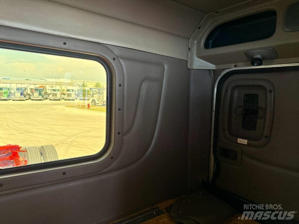 Peterbilt 389 وحدات الجر