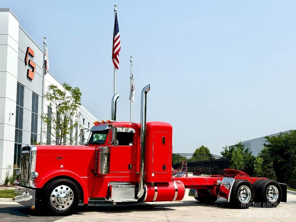 Peterbilt 389 وحدات الجر