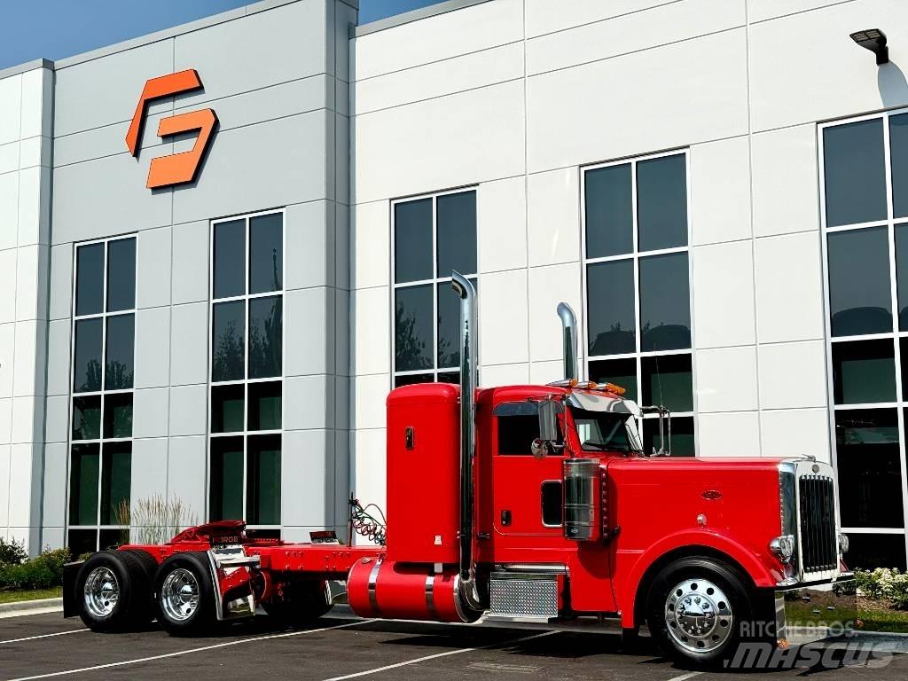 Peterbilt 389 وحدات الجر
