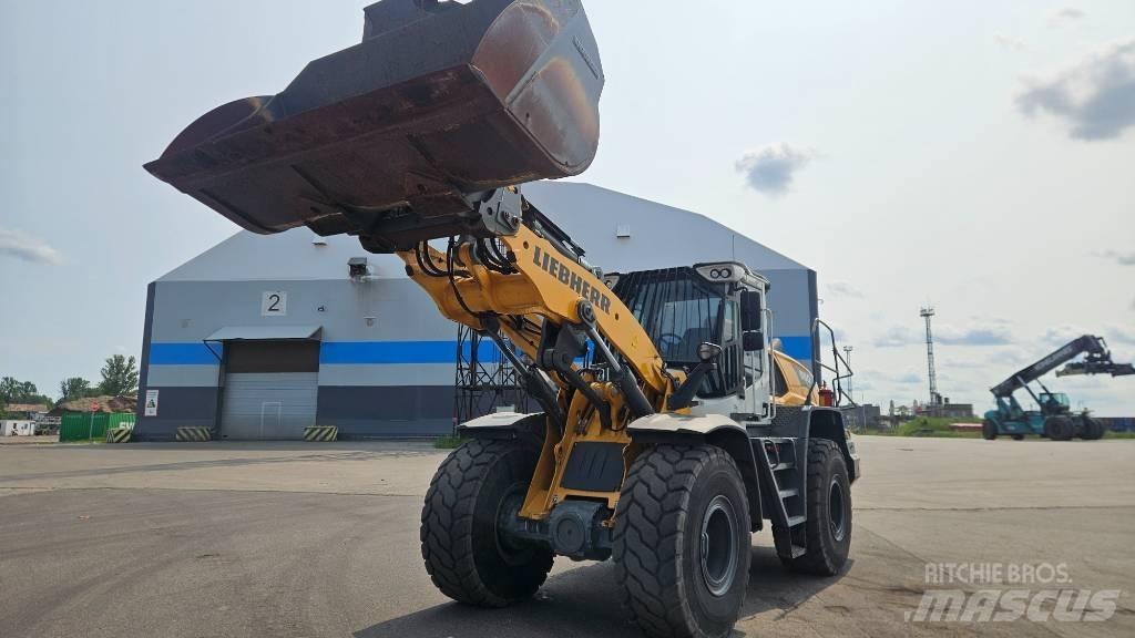 Liebherr L 550 لوادر بعجل