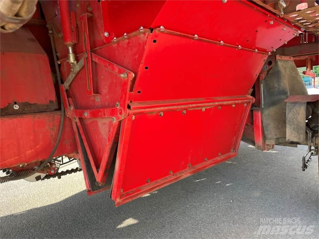 Grimme SE 140 SB حفارات وحصادات البطاطس