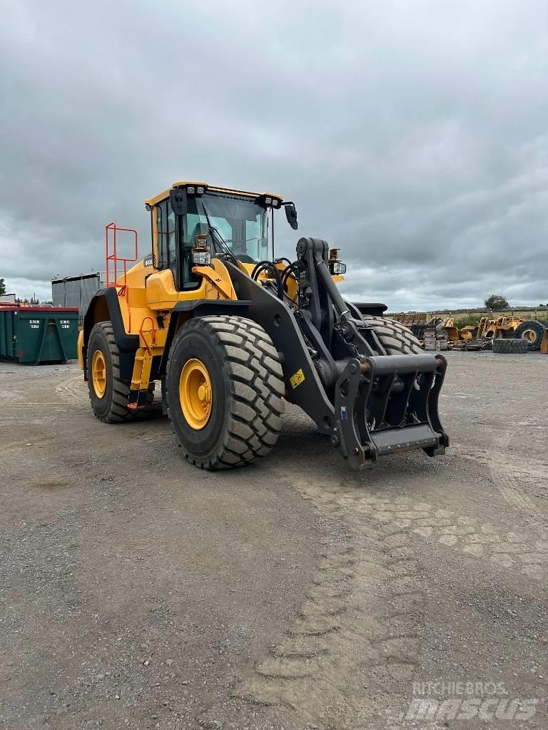 Volvo L 180 H لوادر بعجل