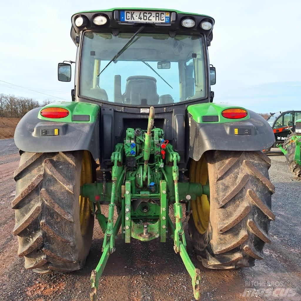 John Deere 6125R الجرارات