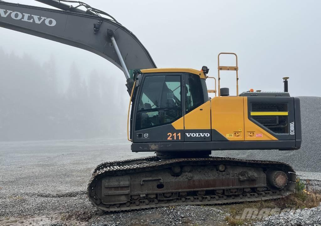 Volvo EC 300 EL حفارات زحافة