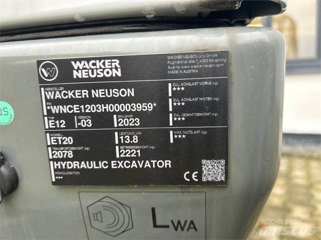Wacker Neuson ET20 حفارات زحافة