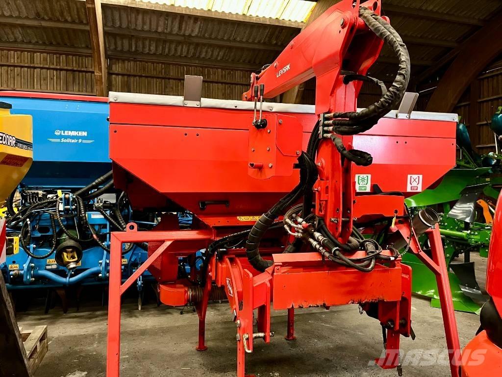 Kuhn Venta CSC 6000 مثاقيب مدمجة