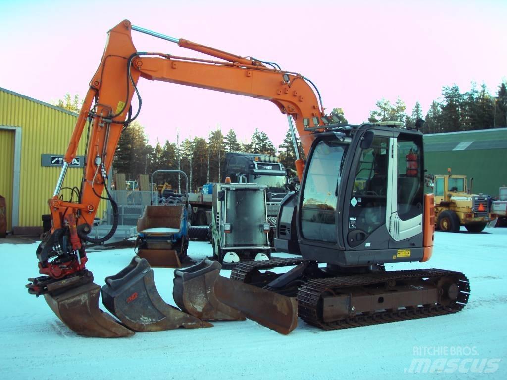 Hitachi ZX 85 US-3 حفارات وسط 7 طن - 12 طن