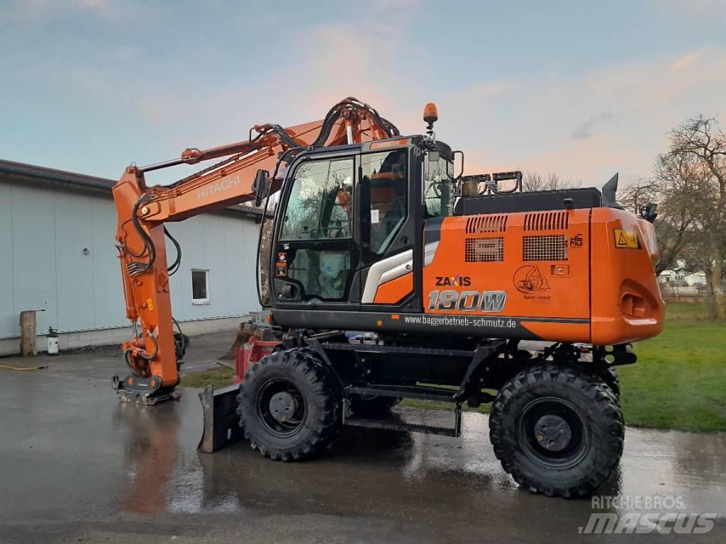 Hitachi ZX 180 حفارات بعجل