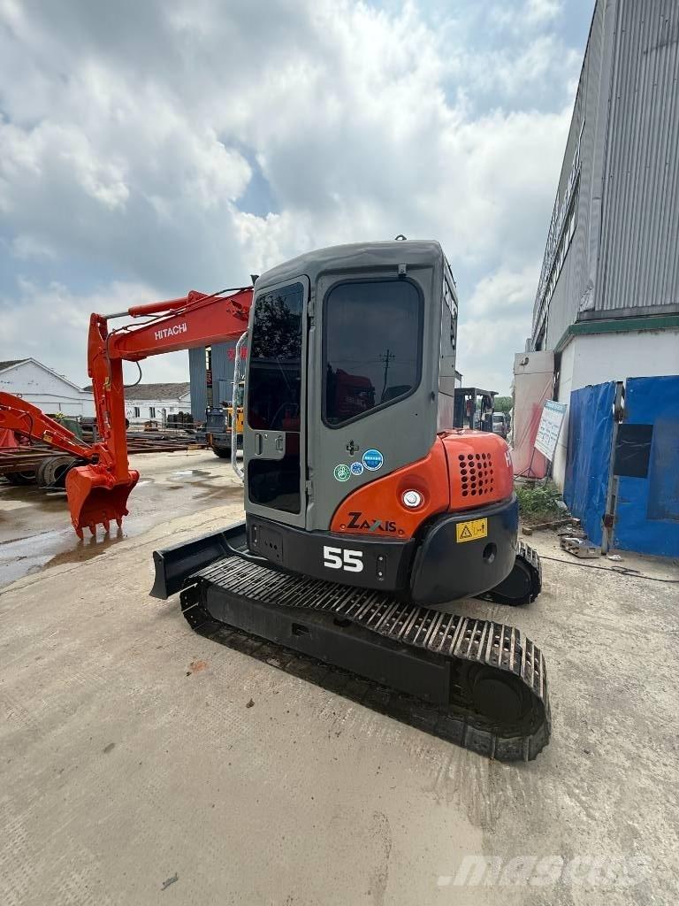 Hitachi ZX 55 حفارات صغيرة أقل من 7 طن (حفارات صغيرة)