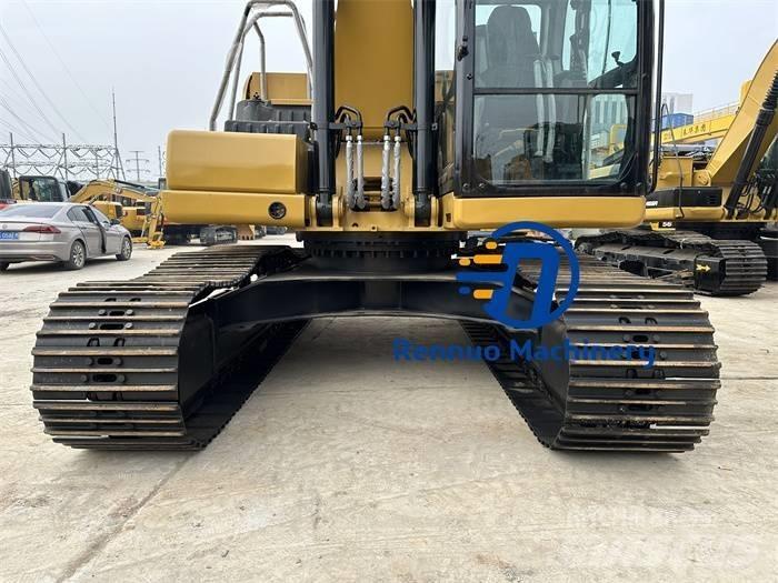 CAT 320GC حفارات زحافة
