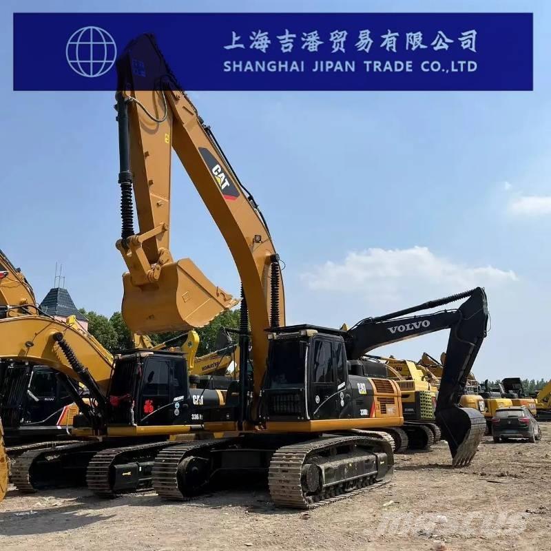 CAT 330 D حفارات زحافة