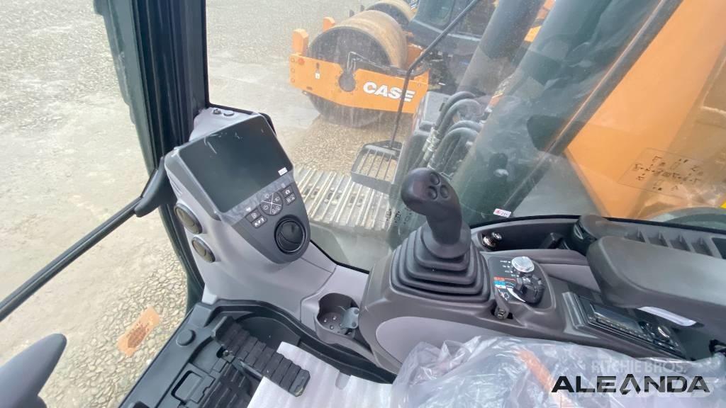 CASE CX 220 C LC حفارات زحافة