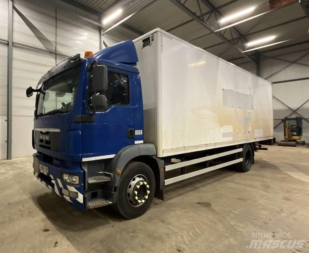 MAN TGM 15.250 شاحنات ذات هيكل صندوقي