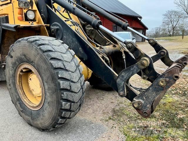 Volvo BM L 70 لوادر بعجل