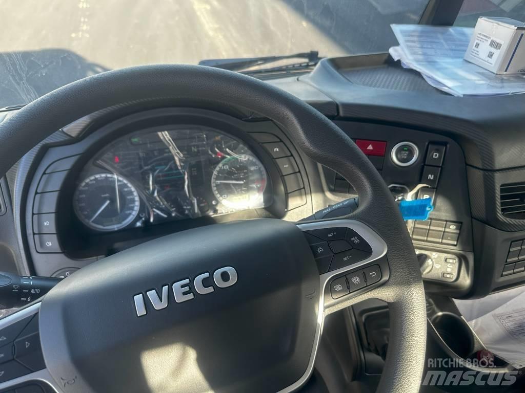 Iveco T-WAY 450 شاحنات الرافعات