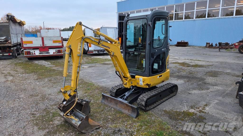 Komatsu PC 14 R حفارات صغيرة أقل من 7 طن (حفارات صغيرة)