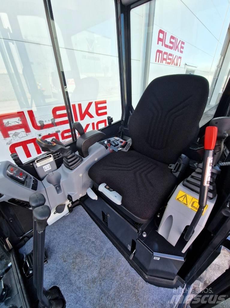 Kubota U 27-4 حفارات صغيرة أقل من 7 طن (حفارات صغيرة)