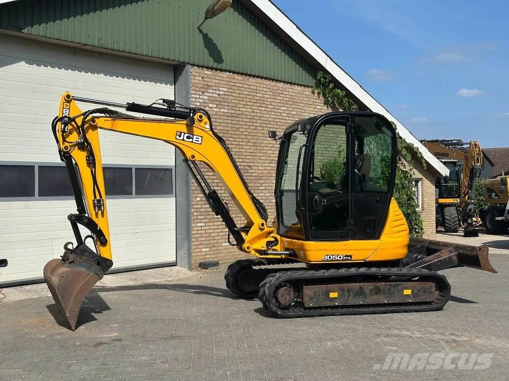 JCB 8050 حفارات صغيرة أقل من 7 طن (حفارات صغيرة)