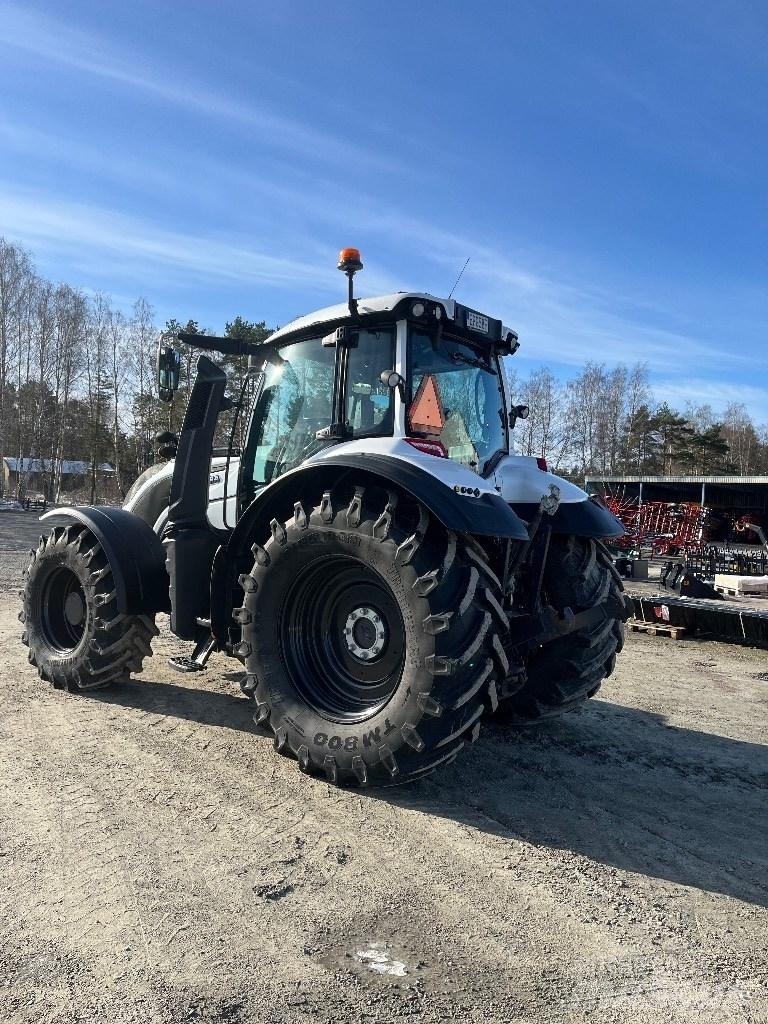 Valtra T 175 Direct الجرارات