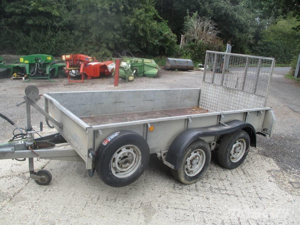 Ifor Williams GD105G مقطوروات مسطحة/مفصلية الجوانب