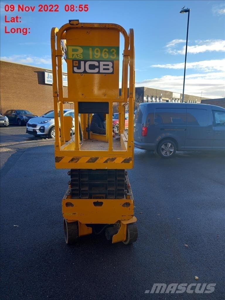 JCB 1930E رافعات مقصية الشكل