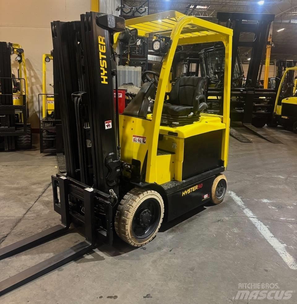 Hyster E 50 XN شاحنات ذات رافعات شوكية تعمل بالكهرباء