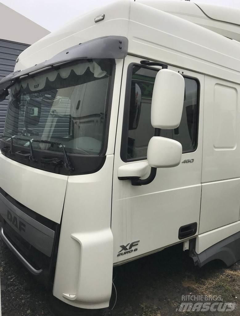DAF XF 106 Euro 6 كابينة والداخلية