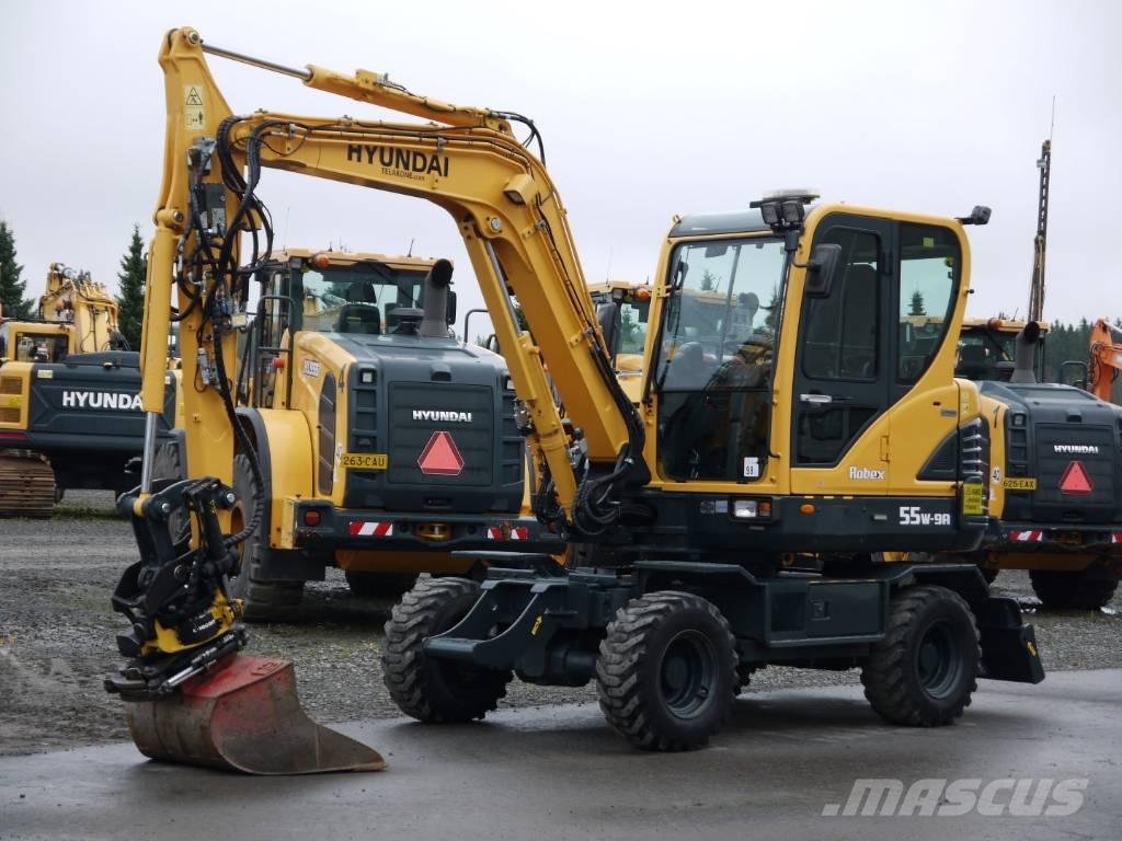 Hyundai R 55W-9A حفارات بعجل