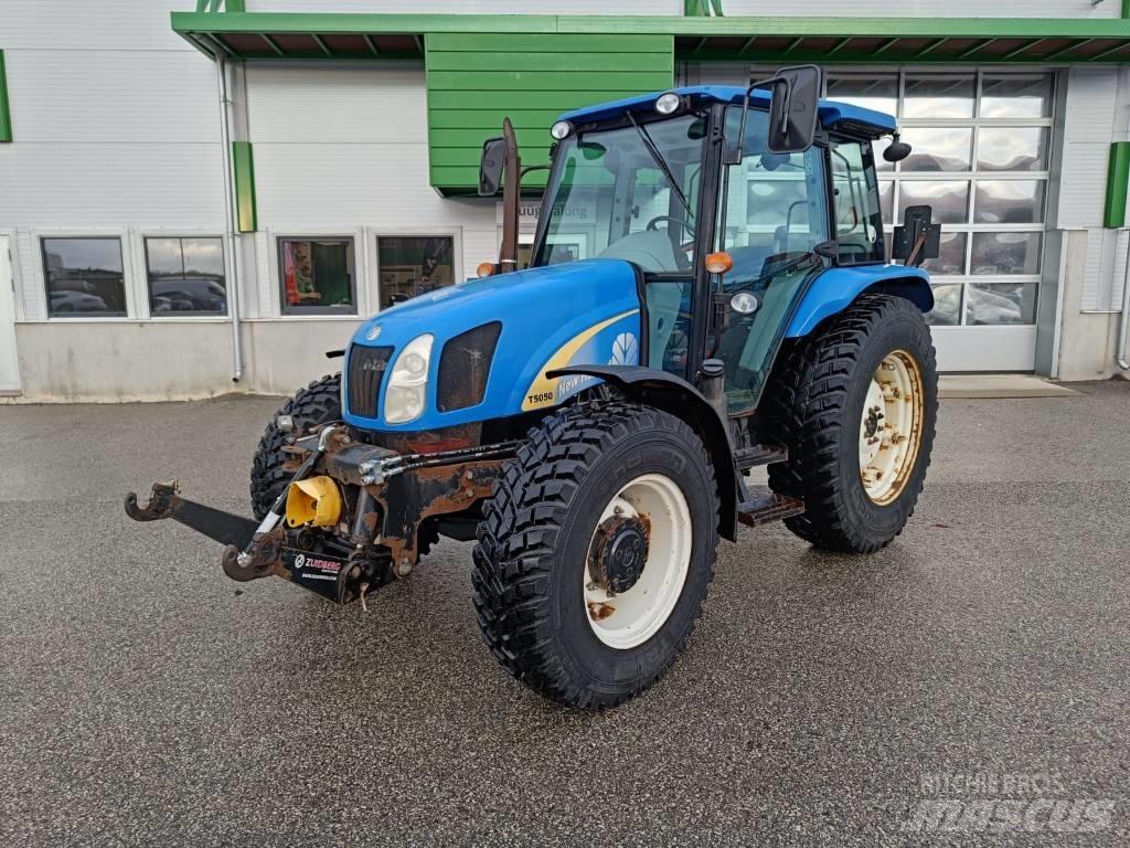 New Holland T 5050 الجرارات