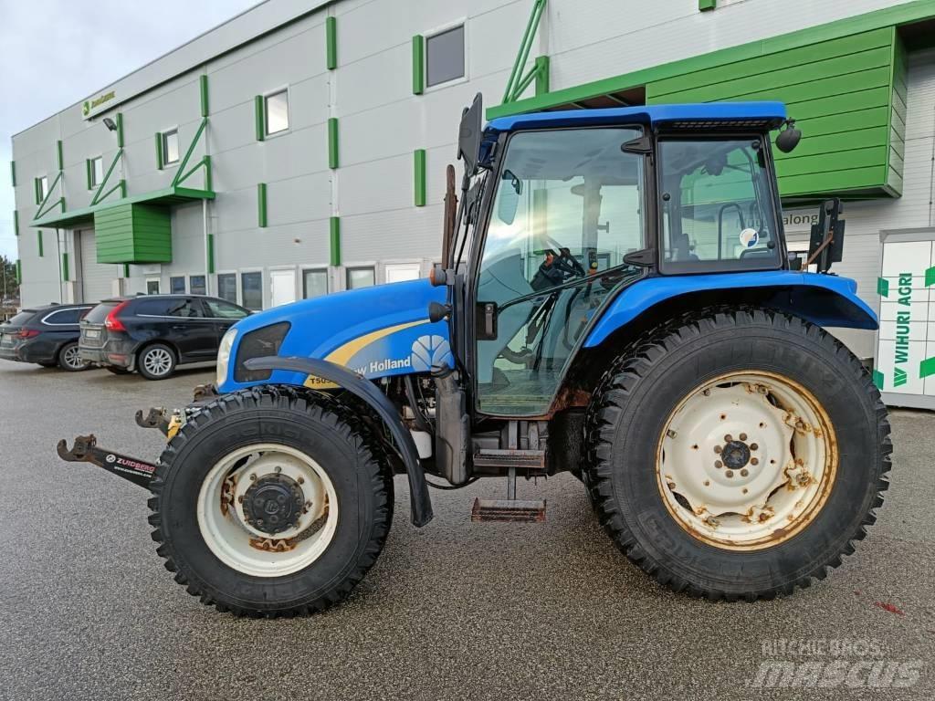 New Holland T 5050 الجرارات