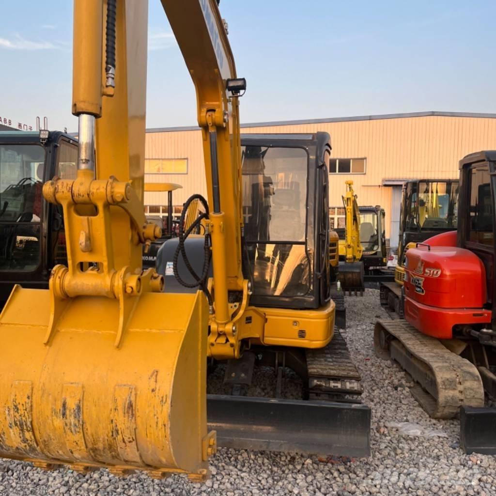 Komatsu PC 50 MR حفارات صغيرة أقل من 7 طن (حفارات صغيرة)