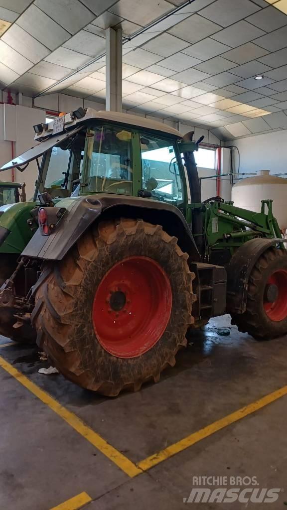 Fendt 714 Vario الجرارات