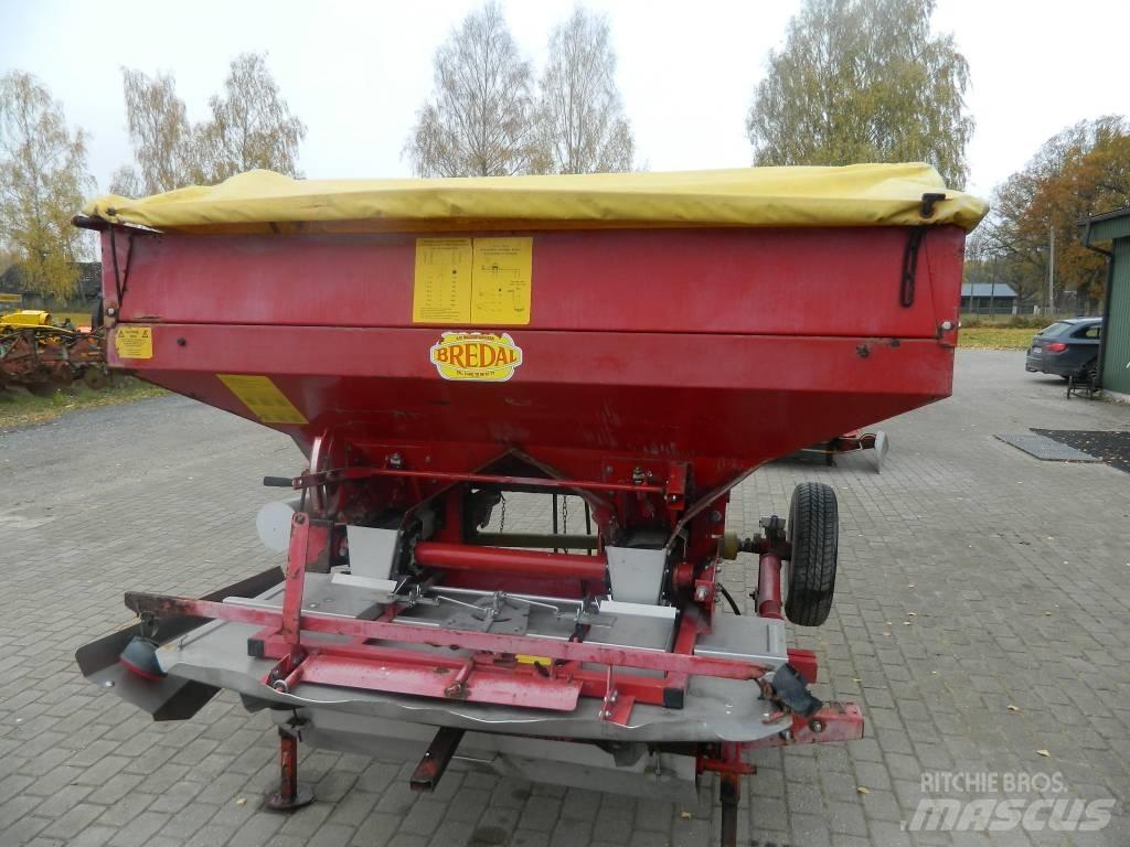Bredal B 2 XL معدات فرد المواد المعدنية