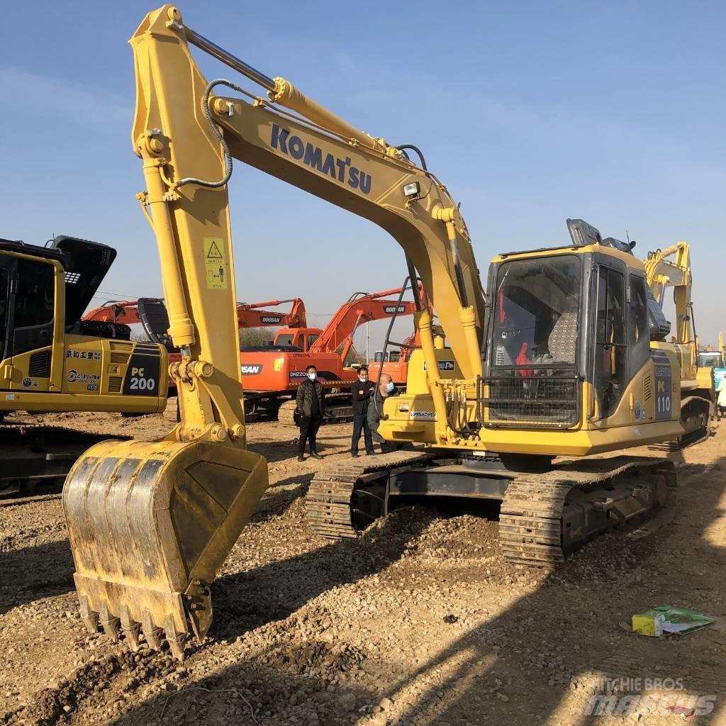 Komatsu PC 110 حفارات وسط 7 طن - 12 طن