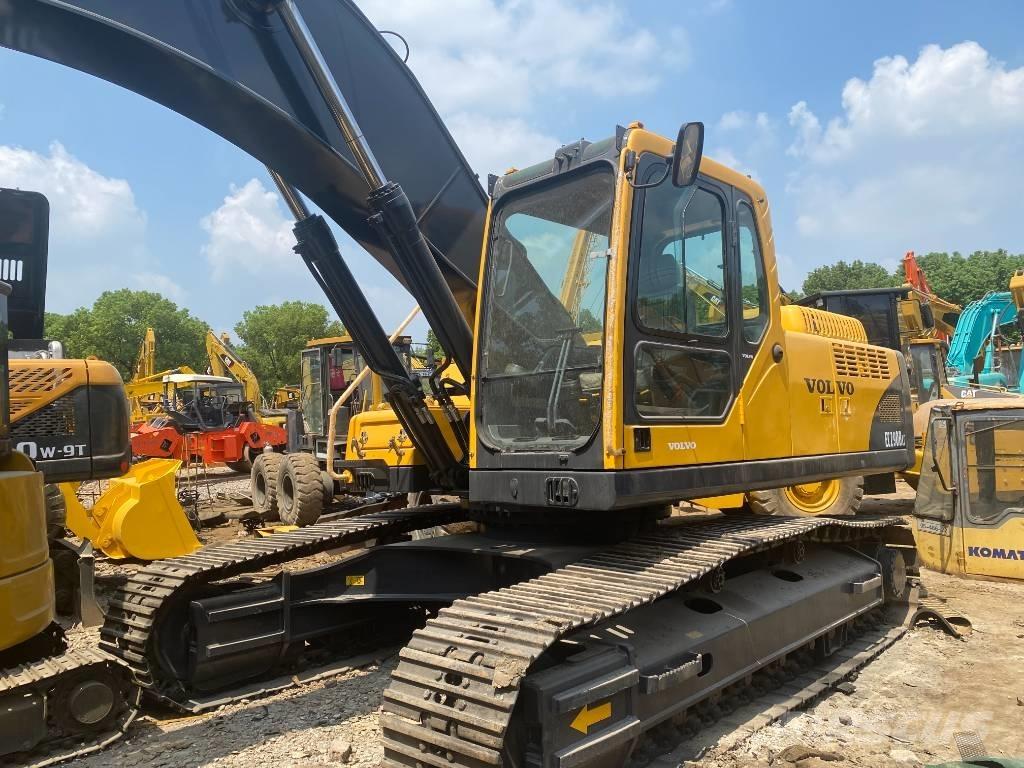 Volvo EC 290 B LC حفارات زحافة