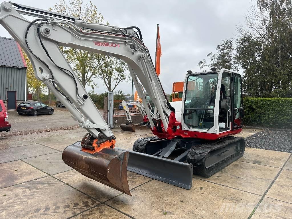 Takeuchi TB 290 حفارات وسط 7 طن - 12 طن