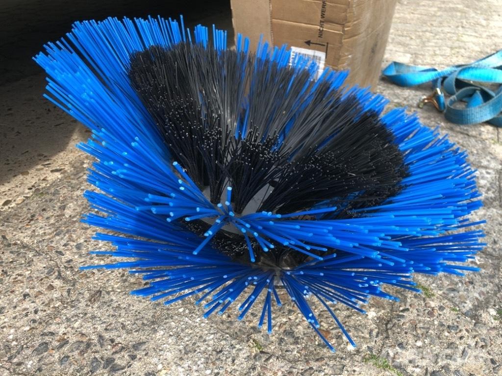 Iseki LS 100 مرفقات جرار المدمجة