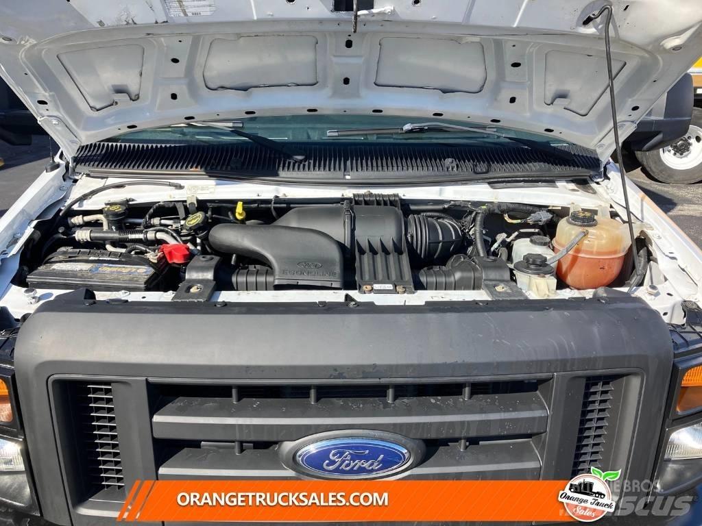 Ford E 350 SD شاحنات ذات هيكل صندوقي