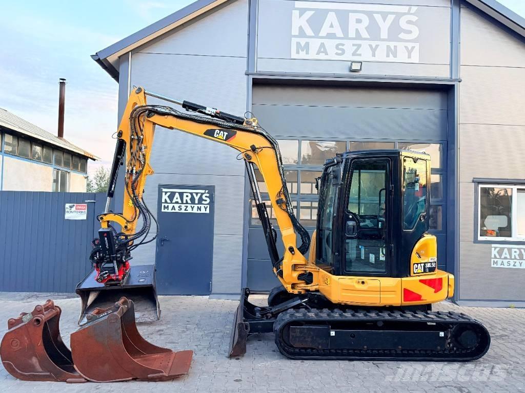 CAT 305.5 حفارات زحافة