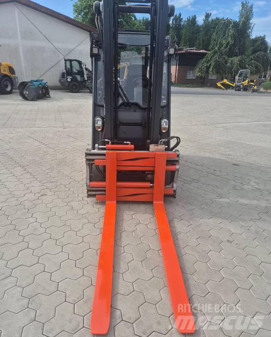 Linde E 30 HL-01/600 أخرى