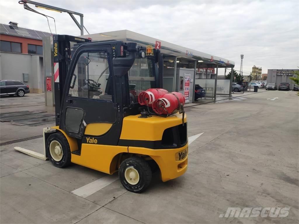 Yale GLP35VX شاحنات LPG