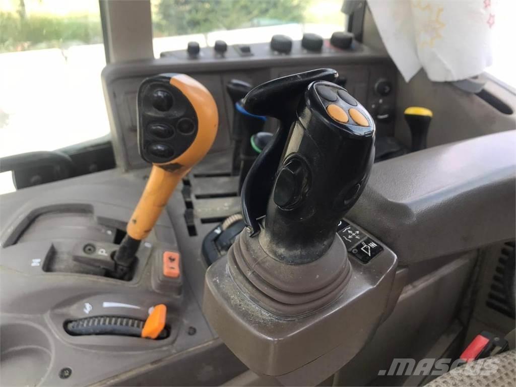 John Deere 6155M الجرارات