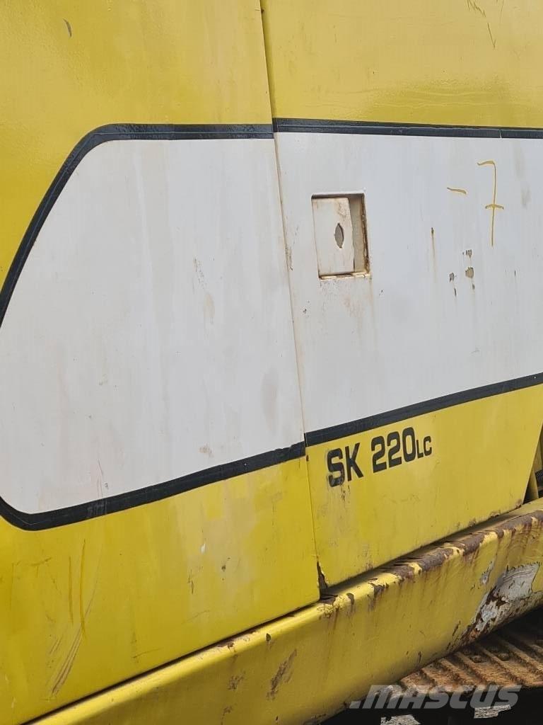 Kobelco SK 220 LC حفارات زحافة