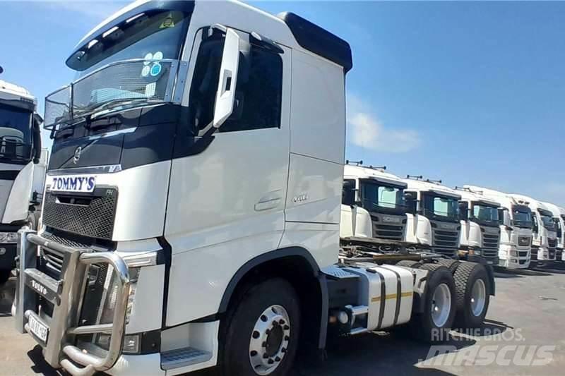 Volvo FH440 6X4 شاحنات أخرى