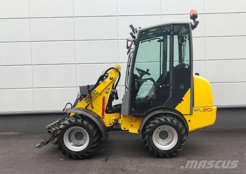 Wacker Neuson WL20 لوادر صغيرة